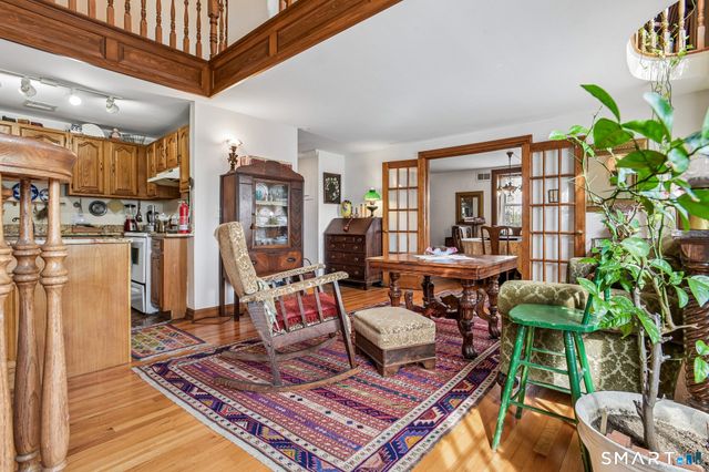 2459 Whitney Avenue 17, Hamden, CT 06518