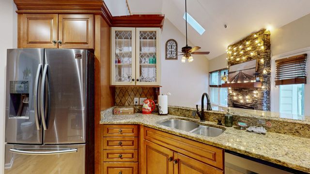 4500 Stoney Brook Dr, Pegram, TN 37143