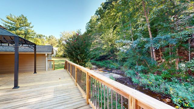 4500 Stoney Brook Dr, Pegram, TN 37143
