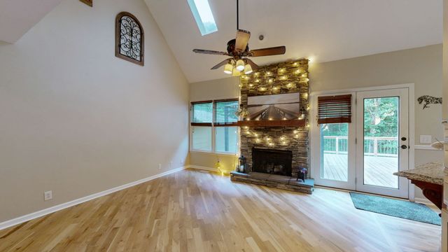 4500 Stoney Brook Dr, Pegram, TN 37143