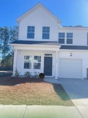 842 NW Palm Frond Way # 32, Calabash, NC 28467