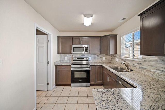 3003 Mirror Circle, Pueblo, CO 81004