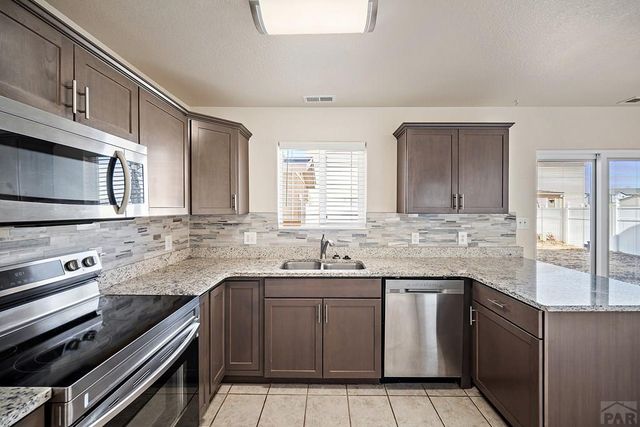 3003 Mirror Circle, Pueblo, CO 81004