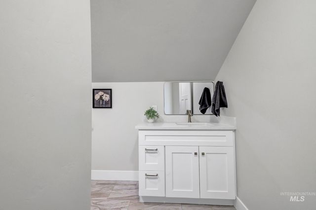 904 Adamite, Kimberly, ID 83341