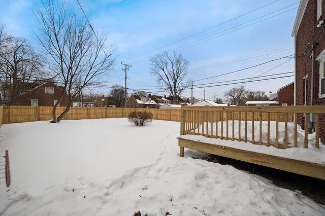 16800 Ilene Street, Detroit, MI 48221