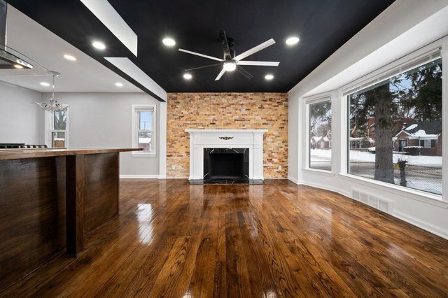 16800 Ilene Street, Detroit, MI 48221