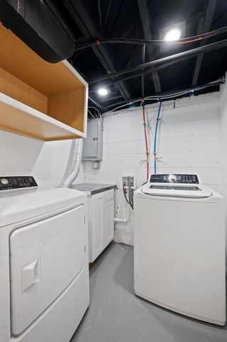 16800 Ilene Street, Detroit, MI 48221