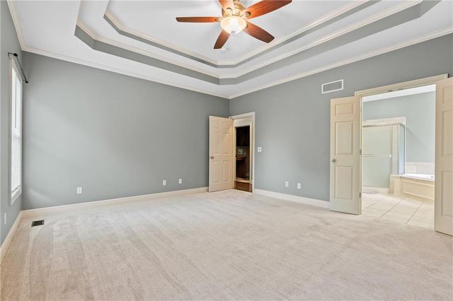2108 Prairie Creek Drive, Kearney, MO 64060