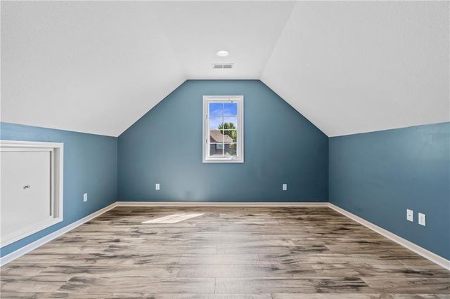2108 Prairie Creek Drive, Kearney, MO 64060