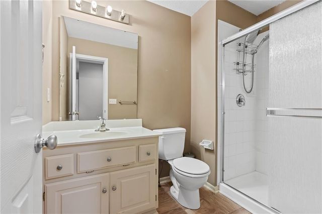 2108 Prairie Creek Drive, Kearney, MO 64060