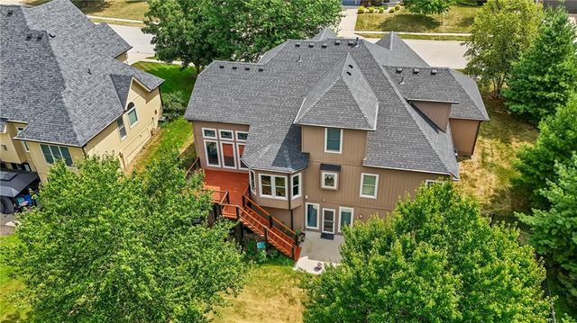 2108 Prairie Creek Drive, Kearney, MO 64060