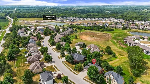 2108 Prairie Creek Drive, Kearney, MO 64060