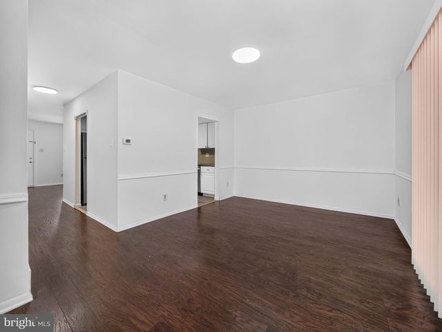1098 BAYLESS PL, Norristown, PA 19403