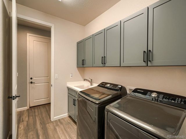 22188 E Tufts Dr, Aurora, CO 80015