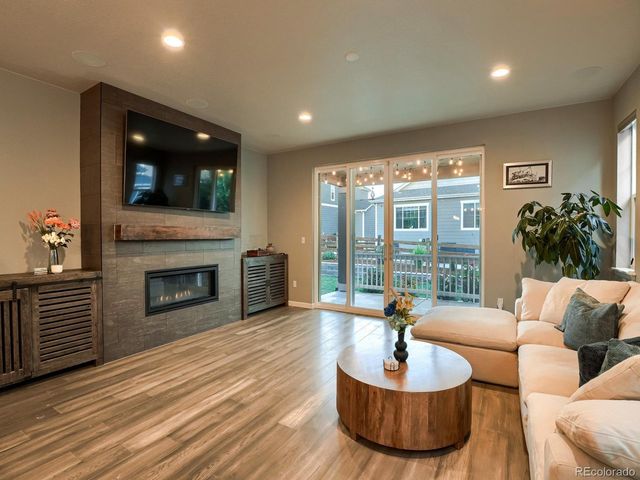 22188 E Tufts Dr, Aurora, CO 80015