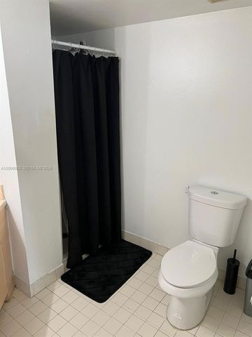 7125 NW 186th St B502, Hialeah, FL 33015