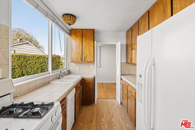 1621 Manning Avenue, Los Angeles, CA 90024