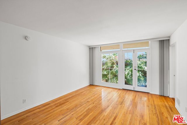 1621 Manning Avenue, Los Angeles, CA 90024