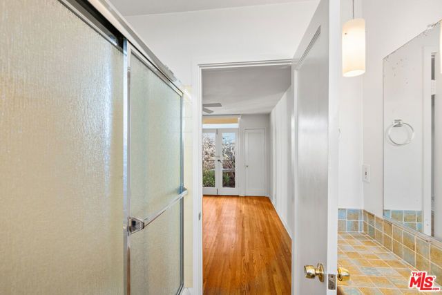 1621 Manning Avenue, Los Angeles, CA 90024