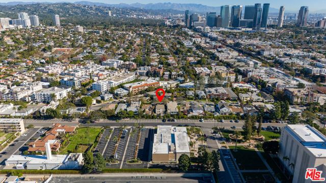 1621 Manning Avenue, Los Angeles, CA 90024