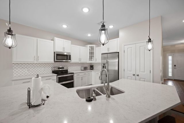 151 Lakelyn Road, Moncks Corner, SC 29461