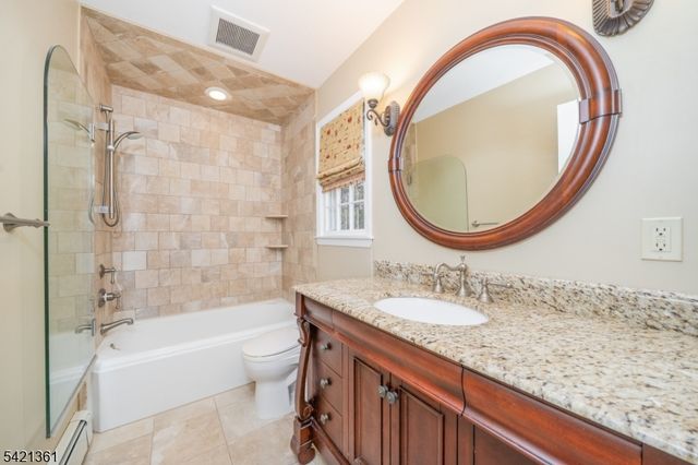 126 Wentworth Dr, Berkeley Heights Twp., NJ 07922