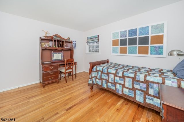 126 Wentworth Dr, Berkeley Heights Twp., NJ 07922