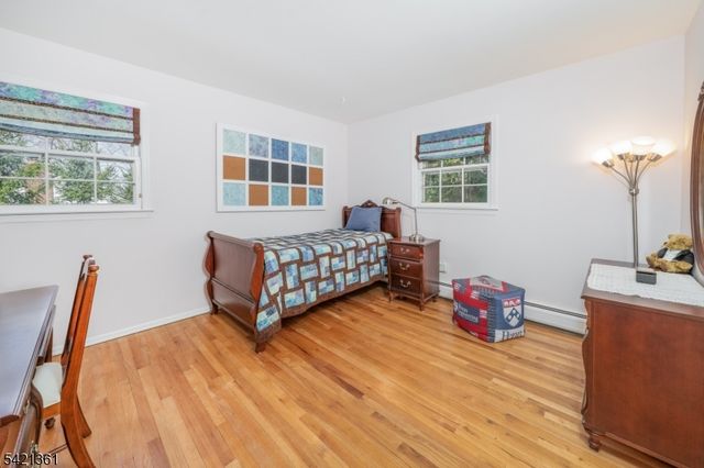 126 Wentworth Dr, Berkeley Heights Twp., NJ 07922