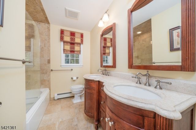 126 Wentworth Dr, Berkeley Heights Twp., NJ 07922