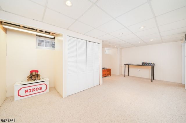 126 Wentworth Dr, Berkeley Heights Twp., NJ 07922