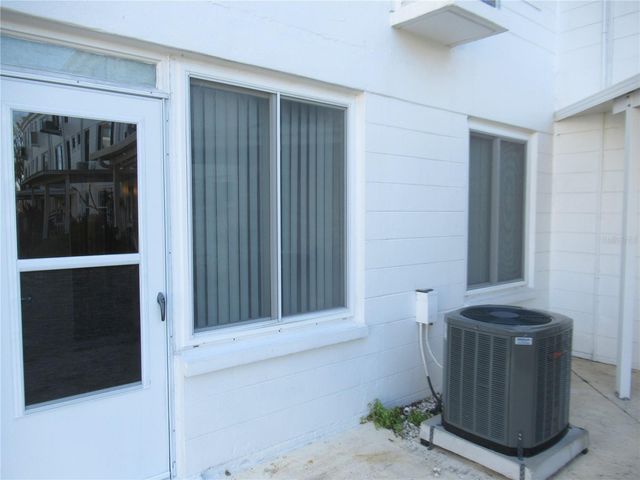 2429 ECUADORIAN WAY 15, Clearwater,, FL 33763