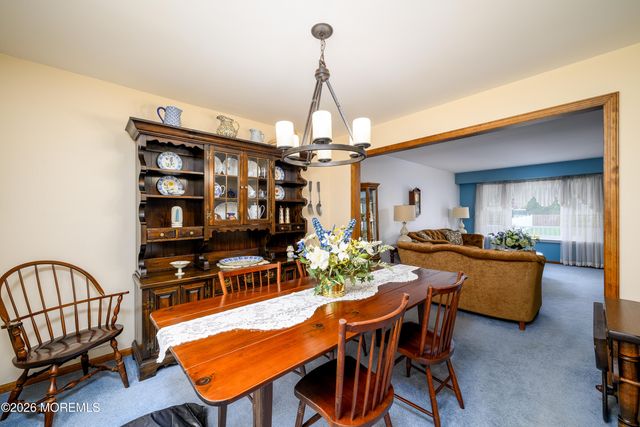10 Petal Patch Trail, Howell, NJ 07731