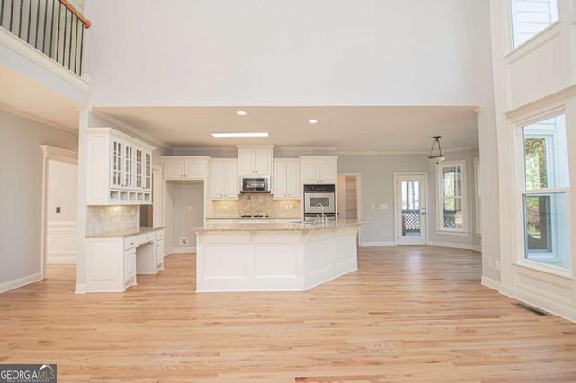 4012 Erin Drive, Alpharetta, GA 30022
