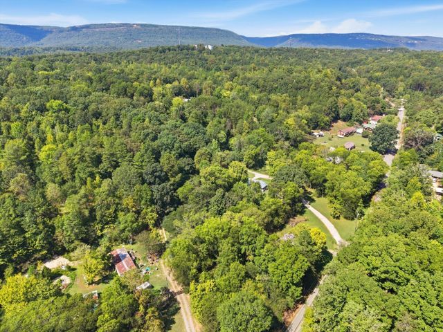 7421 Harper Road, Hixson, TN 37343