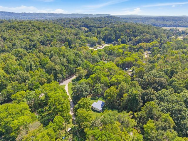 7421 Harper Road, Hixson, TN 37343