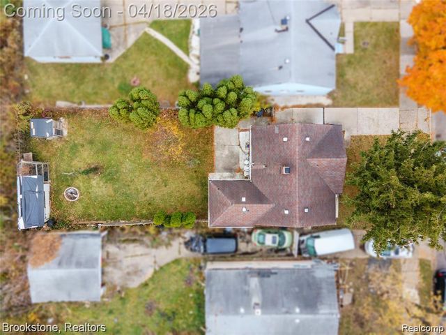6251 Stahelin Avenue, Detroit, MI 48228