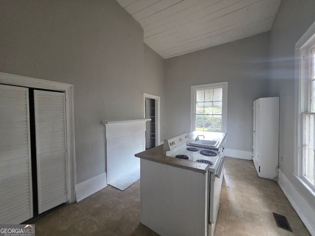 192 Cloud Street, Jonesboro, GA 30236