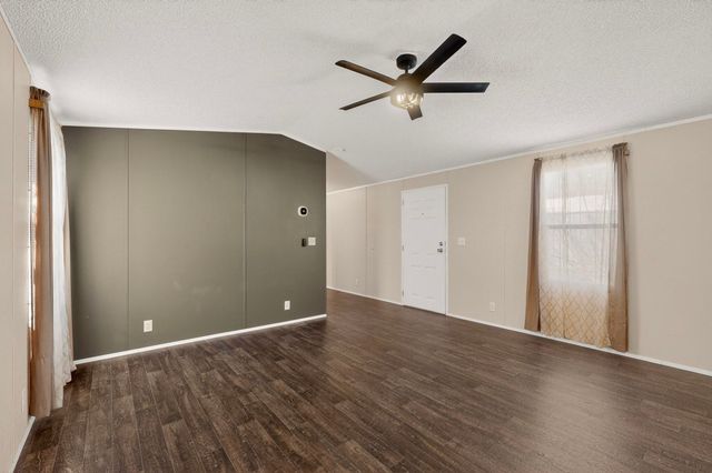 9509 Botts Street SE, Albuquerque, NM 87123