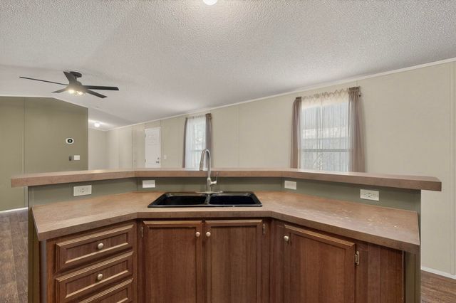 9509 Botts Street SE, Albuquerque, NM 87123