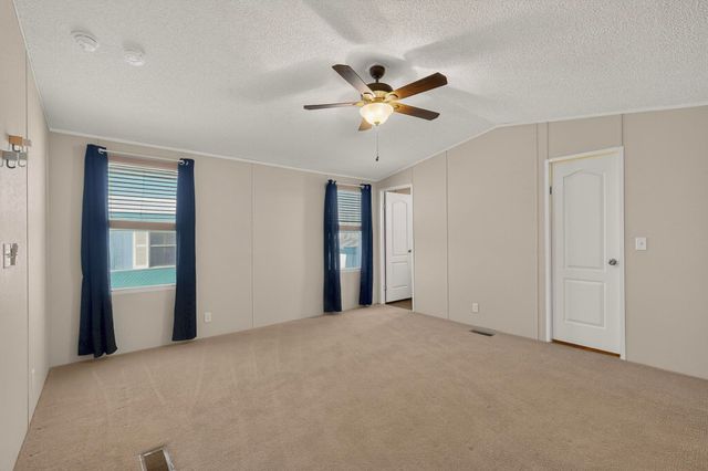 9509 Botts Street SE, Albuquerque, NM 87123