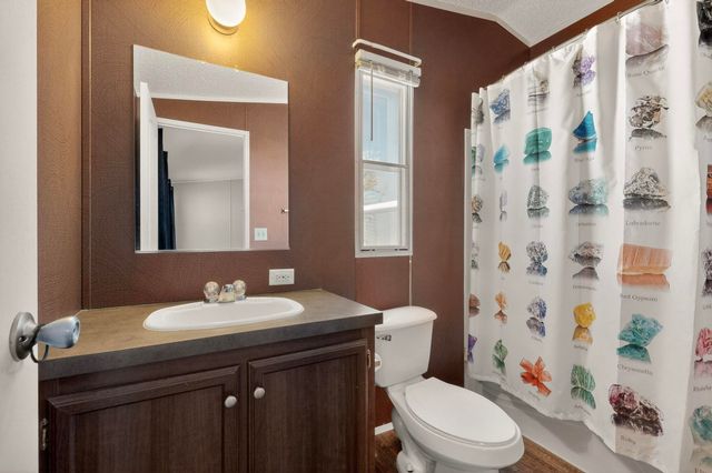 9509 Botts Street SE, Albuquerque, NM 87123