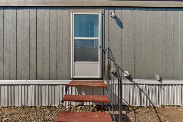 9509 Botts Street SE, Albuquerque, NM 87123