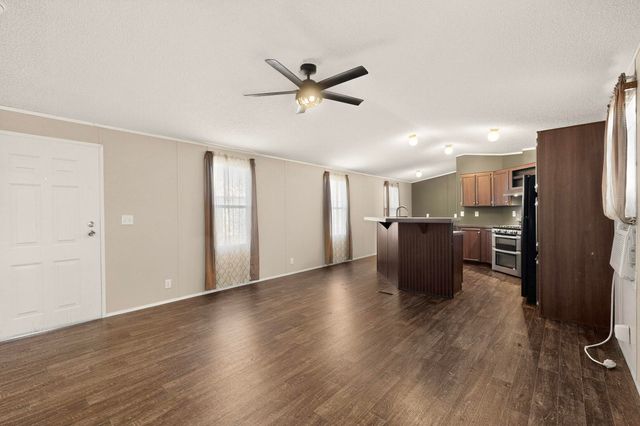 9509 Botts Street SE, Albuquerque, NM 87123