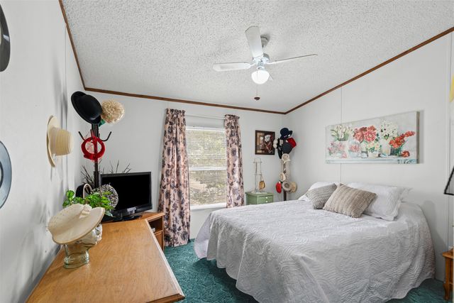 402 Silver Acres Road, Azle, TX 76020