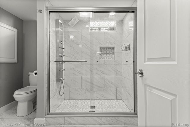 2260 Ellwood Avenue, Berkley, MI 48072