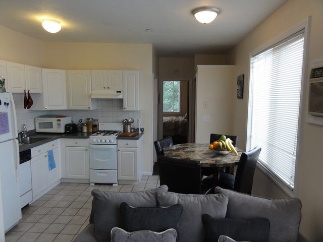 126-128 Vernal Street 3, Everett, MA 02149