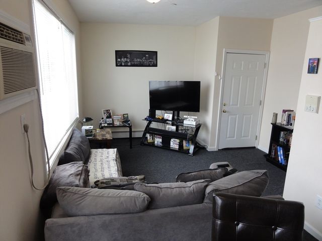 126-128 Vernal Street 3, Everett, MA 02149