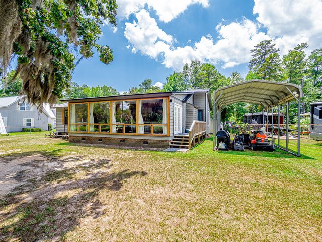 1033 Summerford Lane, Manning, SC 29102