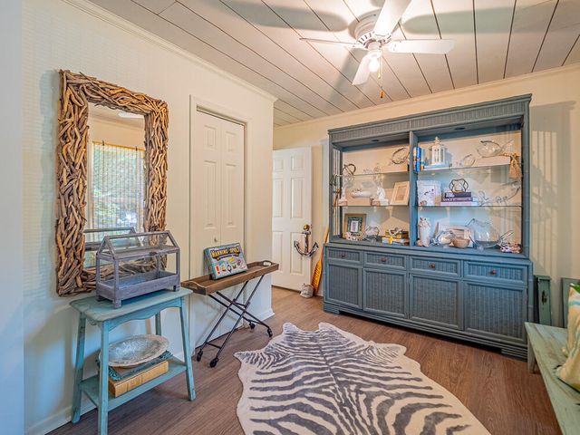 1033 Summerford Lane, Manning, SC 29102