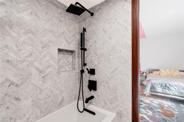 125 Jefferson Ave 119, Miami Beach, FL 33139